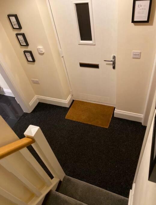 No25-Luxe Living Guest House- 2 Bed-Wifi-Free Parking-City- Beach Swansea Dış mekan fotoğraf